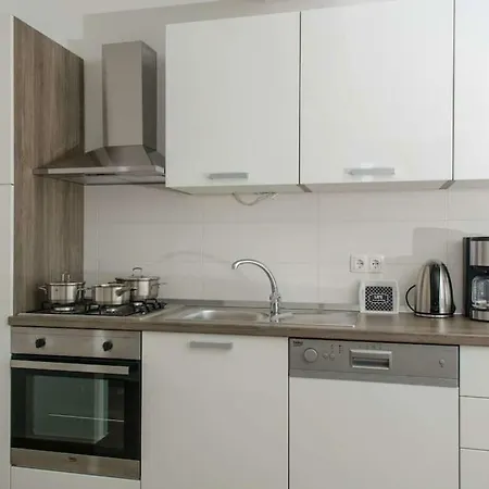 Ivana * トロギール